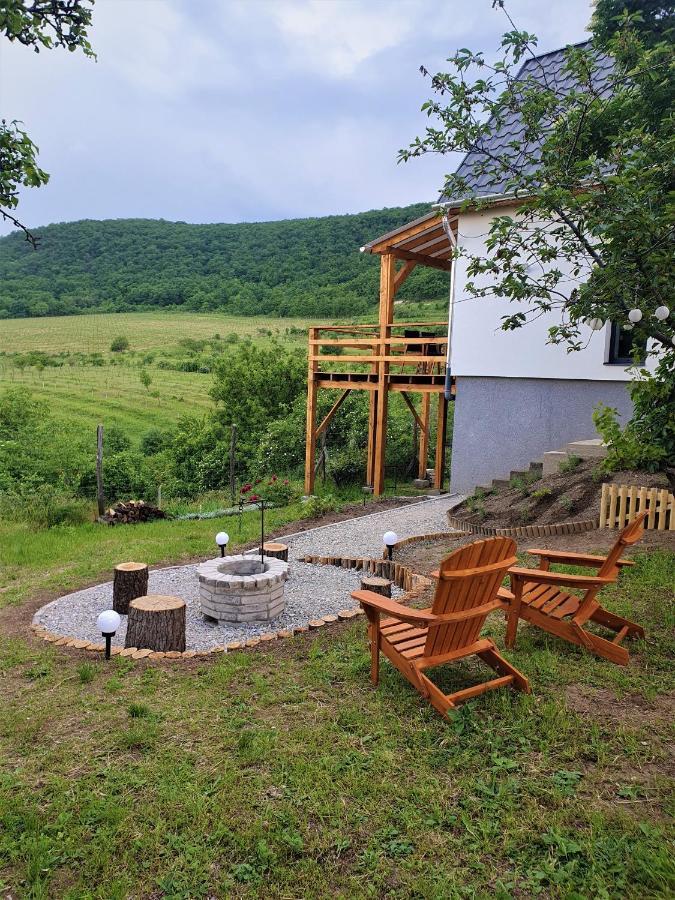 Eged Lodge Eger Esterno foto